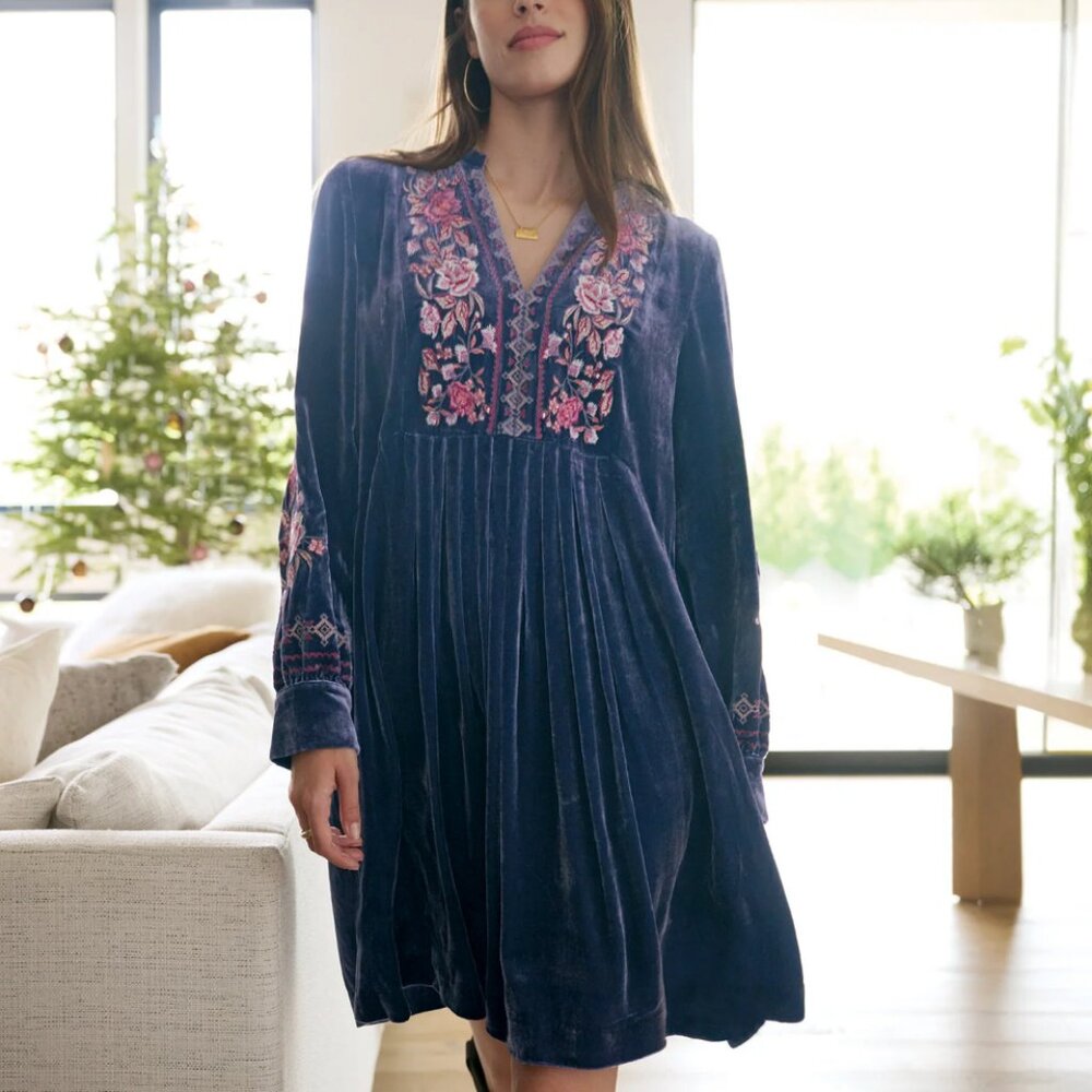 Sundance Bianca Embroidered Velvet Dress NwT M Petite